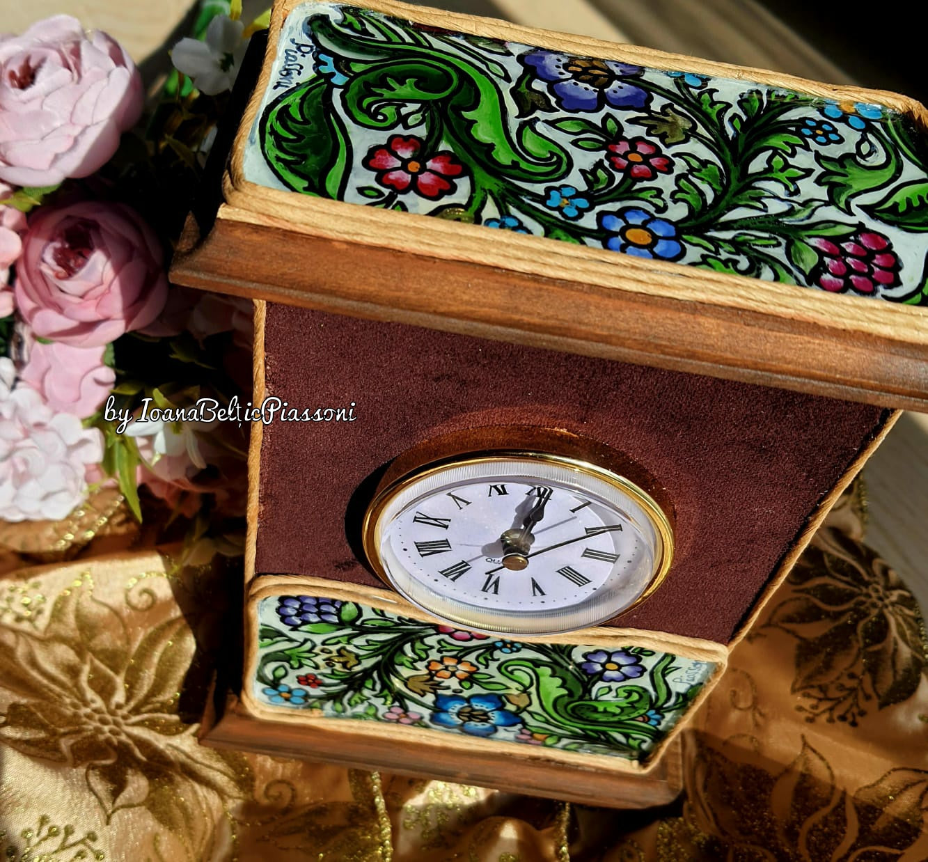 Time and Beauty: Mantel Clock with Paintings on Glass