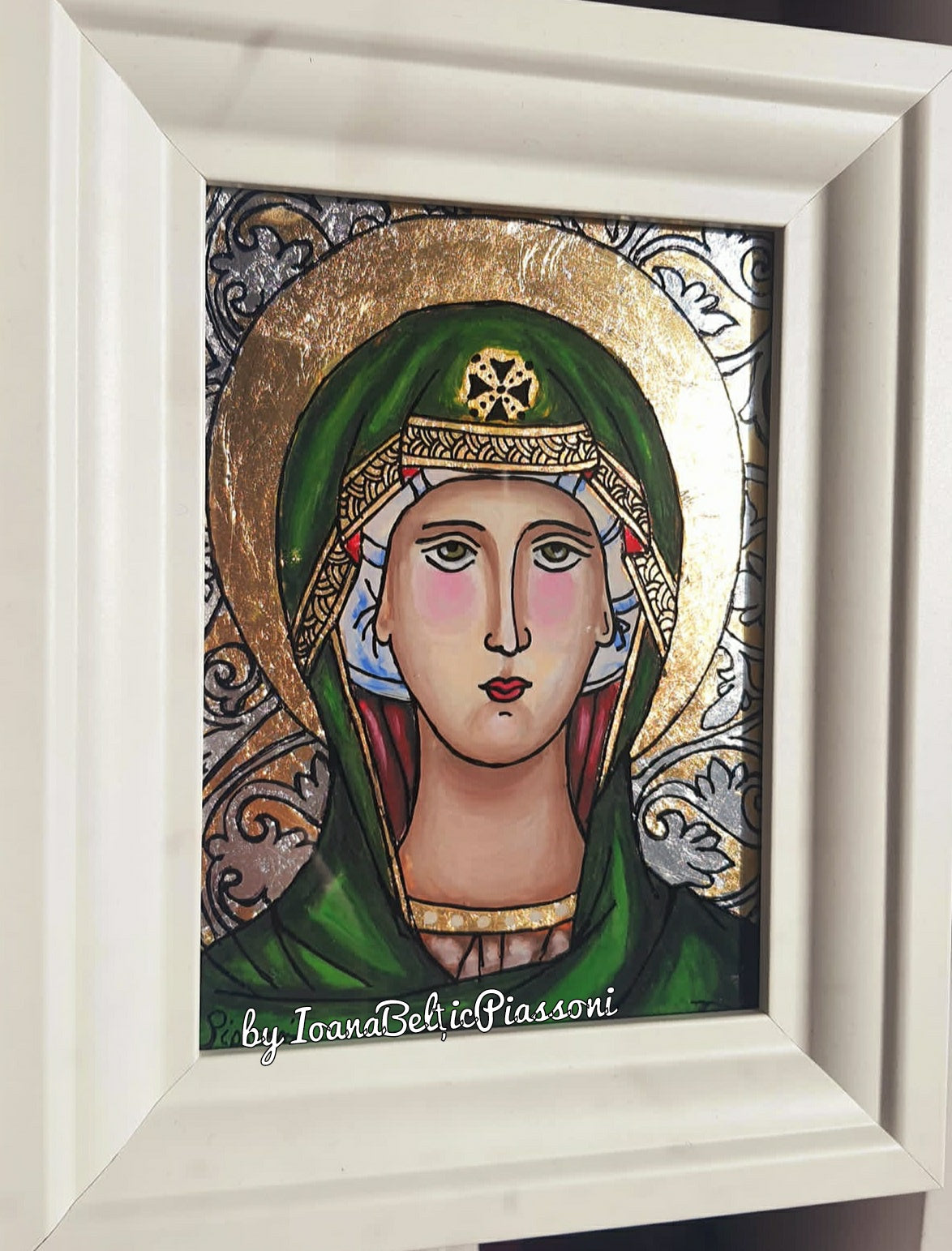 The Covering in Detail:The Icon of the Mother of God in Glass Painting