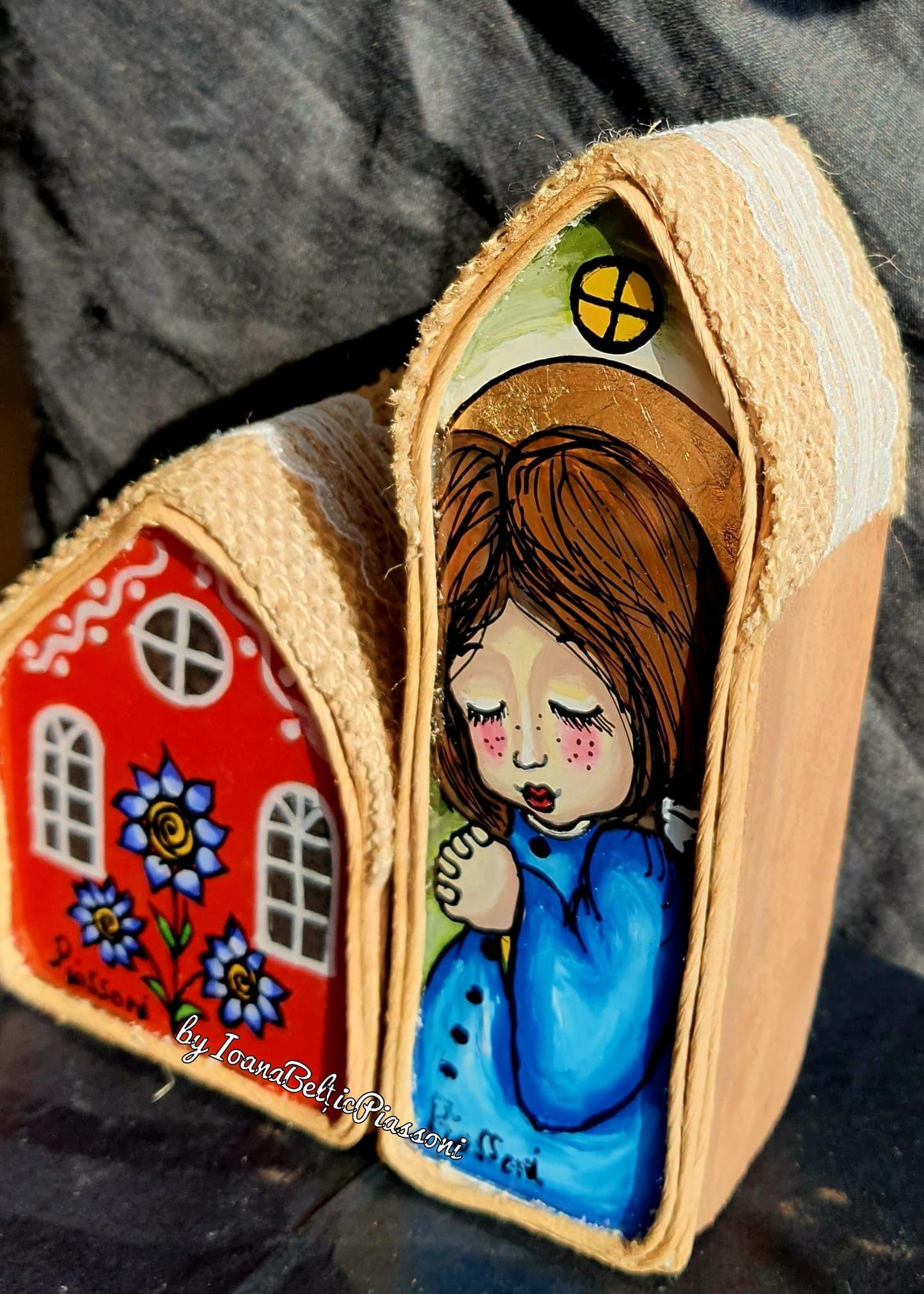 Little Paradise of Wood and Glass: The Perfect Gift for Sweethearts!