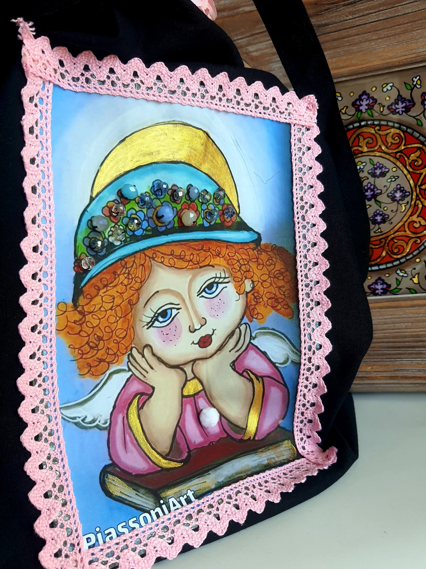 Cotton, Lace and Angel: Style and Art in One Bag!