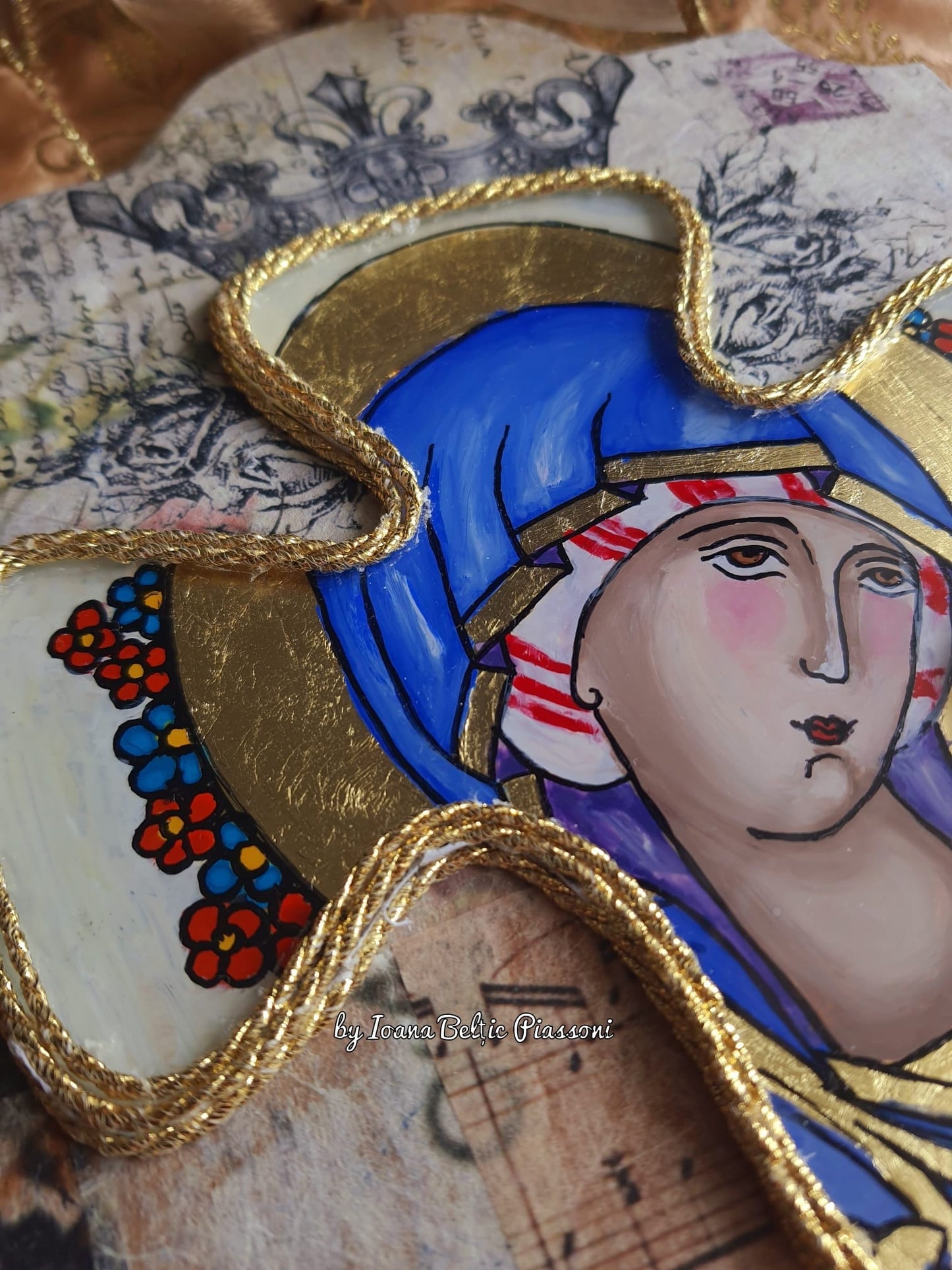 Icon on Glass: Elegance and Faith in a Unique Work 