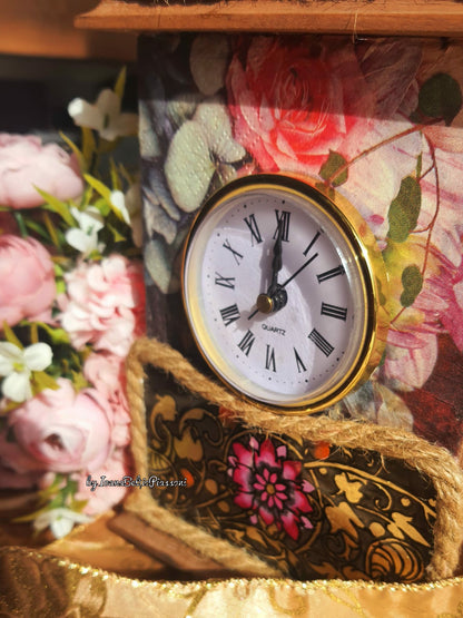 The Pulsation of Time: Mantel Clock with Painted Glass Works